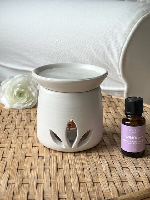 ESSENTIAL OIL BURNER